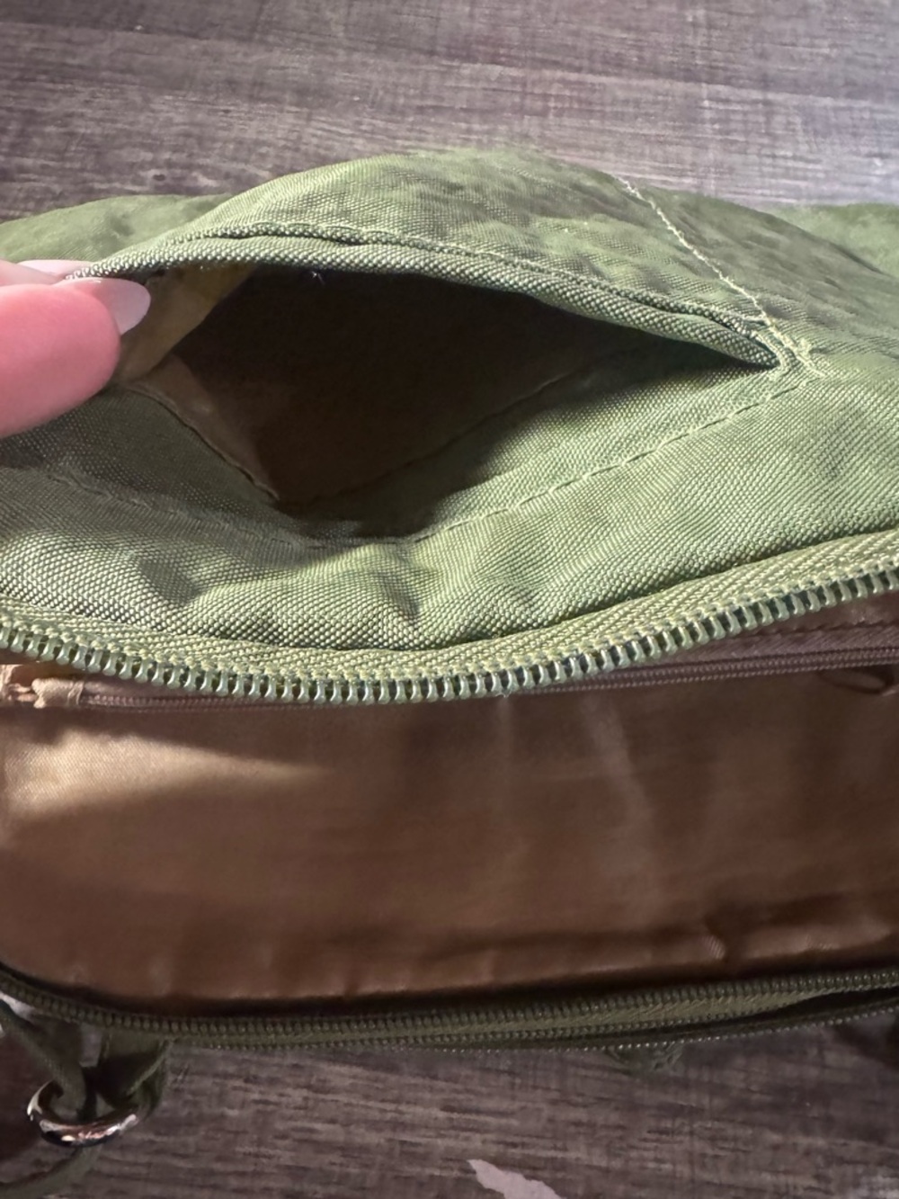 Multi Pocket Crossbody Organizer Travel Bag Olive Green Nylon MultiSac Purse - Picture 5 of 13